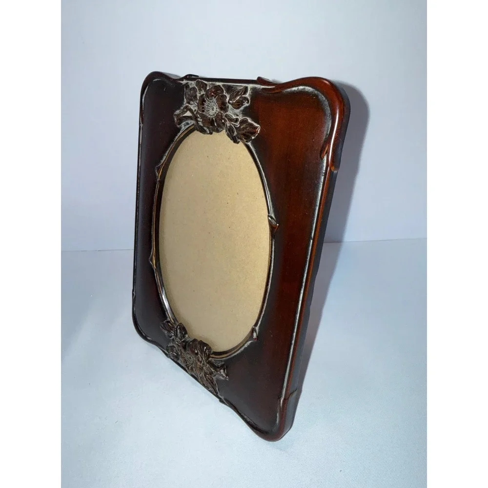 Vintage Dark Wood Grain Floral Oval Picture Frame Bronze Accents 5x7 Tabletop